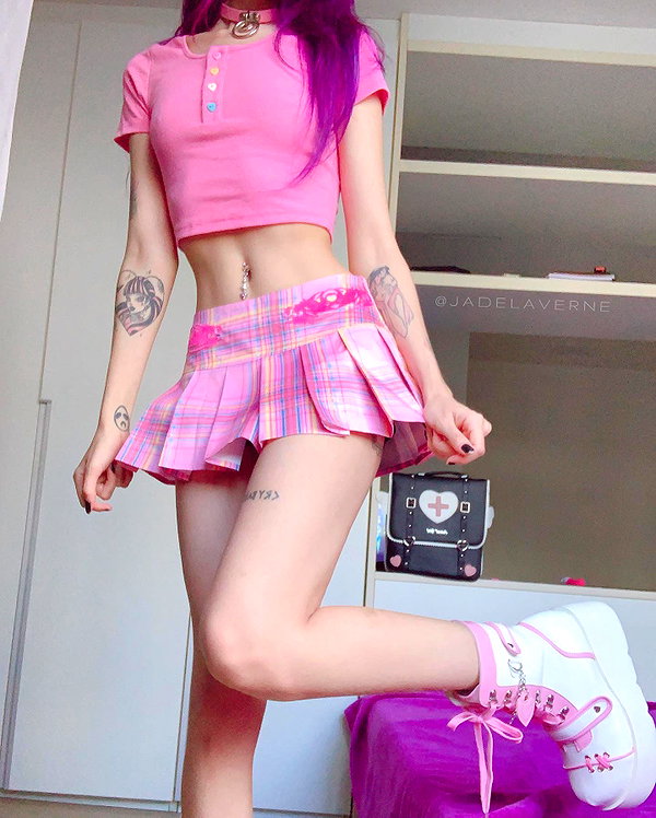 jadelaverne instagram image archive image
