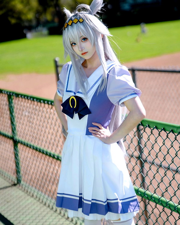 miee_cos instagram image archive image