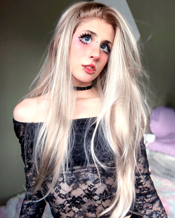 jadelaverne instagram image archive image