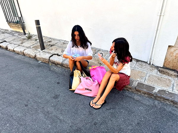 ainaratorneg instagram image archive image