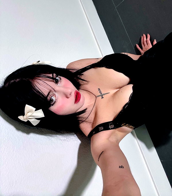 xlaurenburchx instagram image archive image