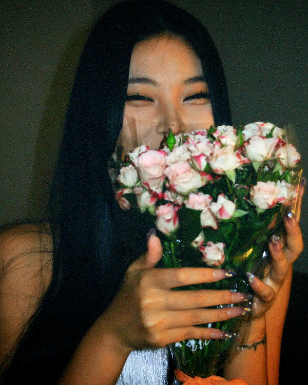 ll.lu1s instagram image archive image