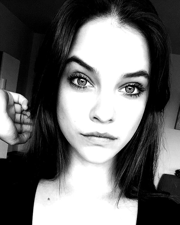 realbarbarapalvin instagram image archive image