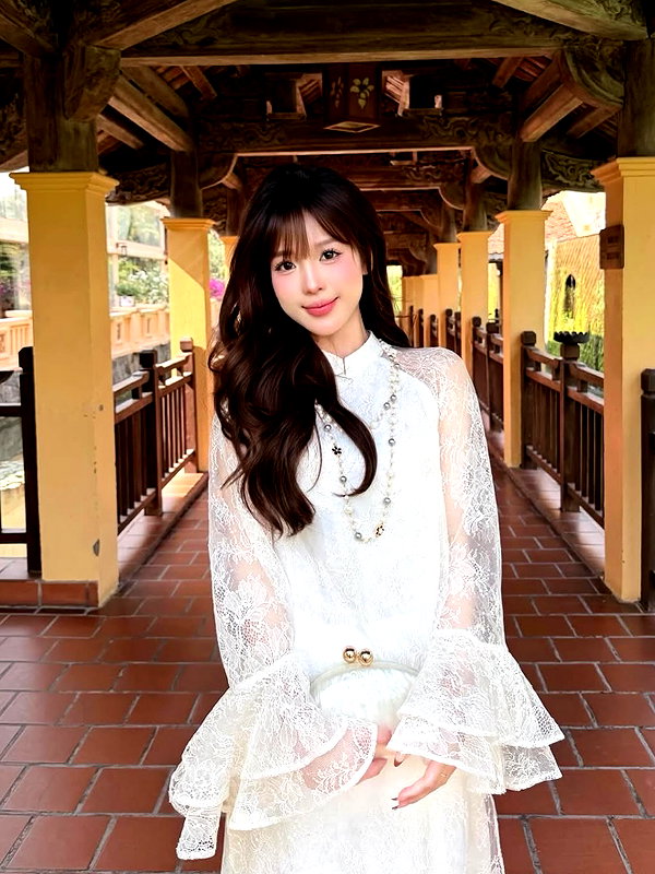lyhythuedoxinh instagram image archive image