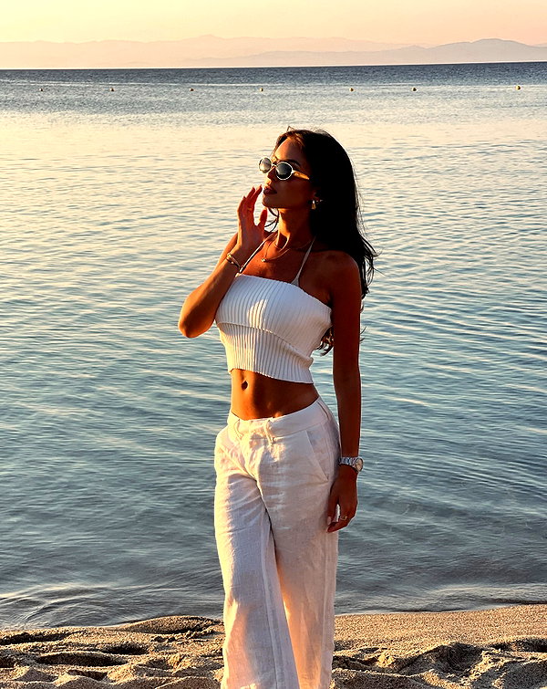 zoeliss instagram image archive image