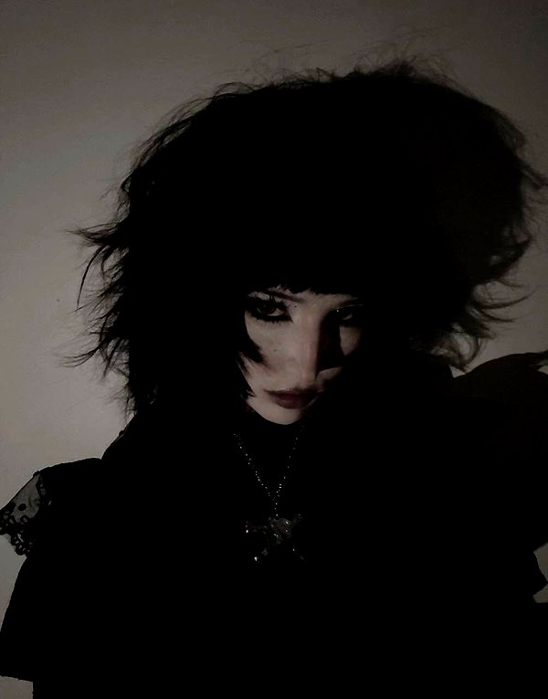 Archived image from @kk3tr1n4 on Instagram