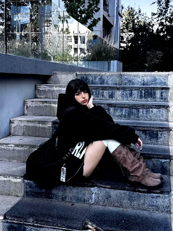 connie.01j instagram image archive image
