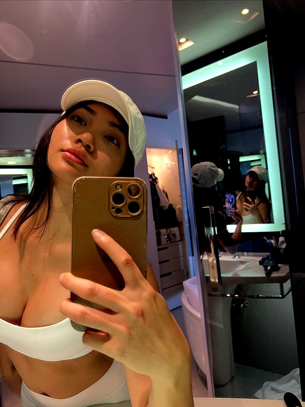 katiele.fit instagram image archive image