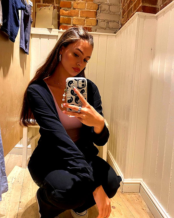 emmaaurora instagram image archive image