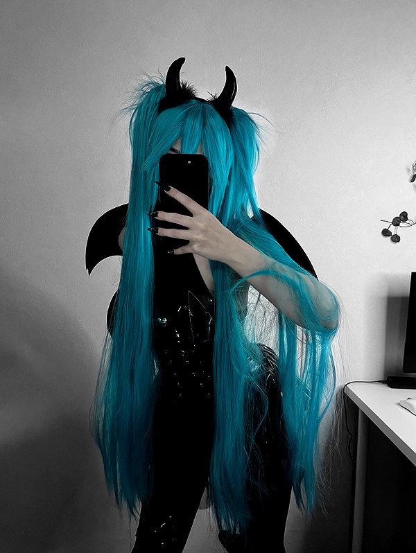 glowmoonshorty instagram image archive image