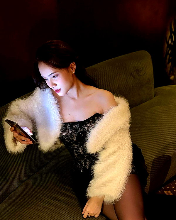 lyhythuedoxinh instagram image archive image