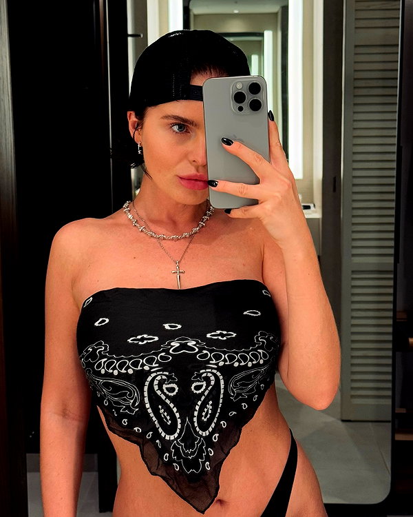 flawlessa instagram image archive image