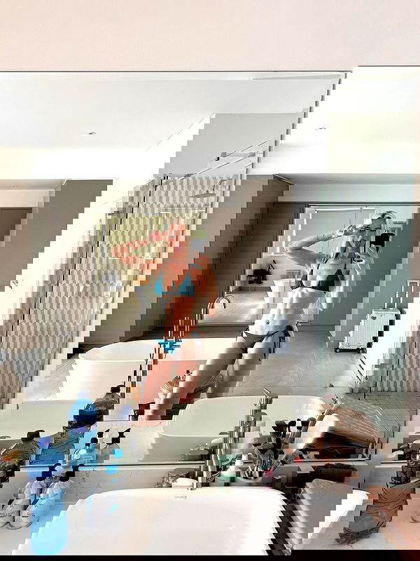 alexandramarianna alexandramarianna archive image