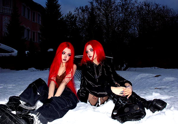 vik4au instagram image archive image