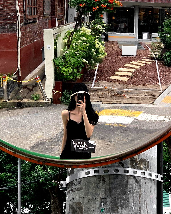 daxbin instagram image archive image