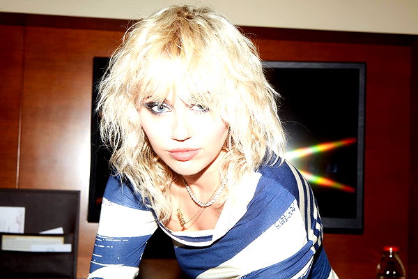 mileycyrus instagram image archive image