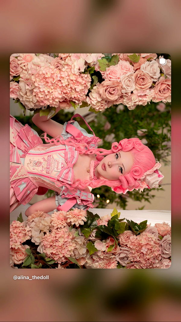 alina_thedoll instagram image archive image