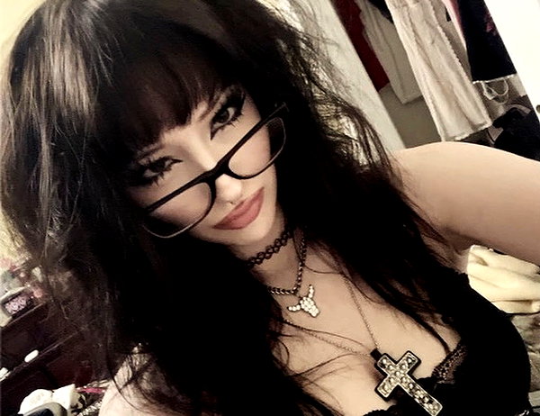 dollparts444 instagram image archive image