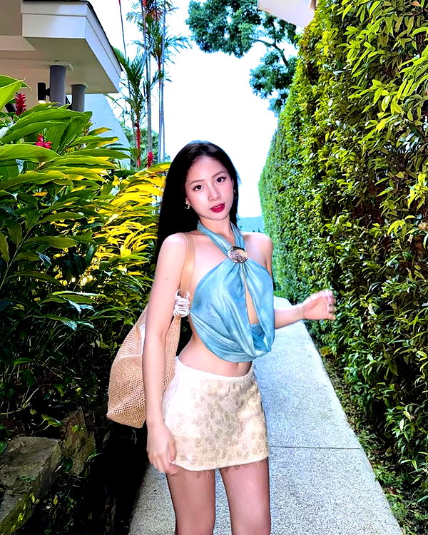 lyhythuedoxinh instagram image archive image