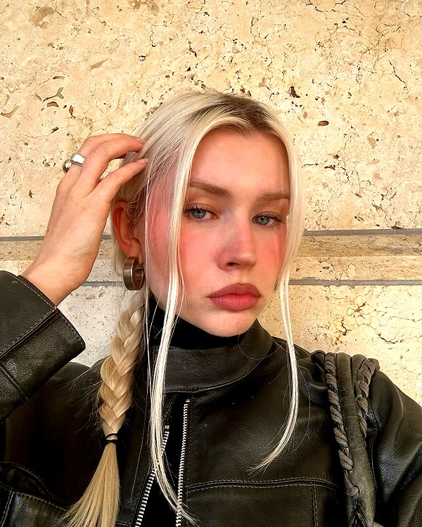 girlcalledluca instagram image archive image