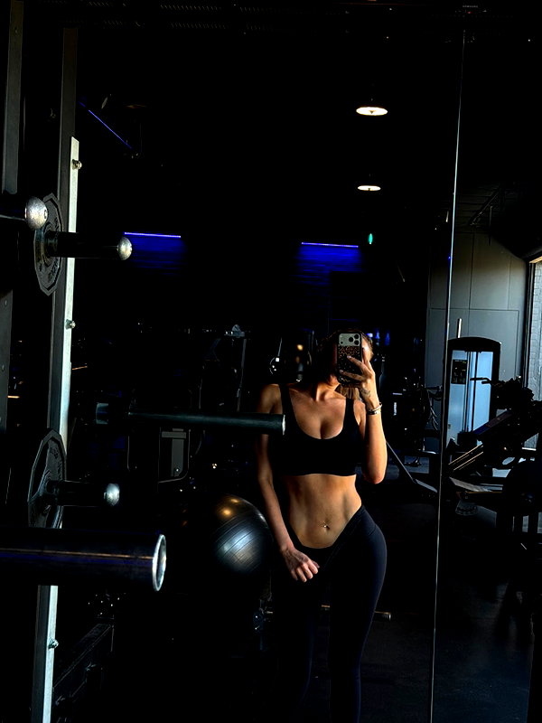 staskaranikolaou instagram image archive image