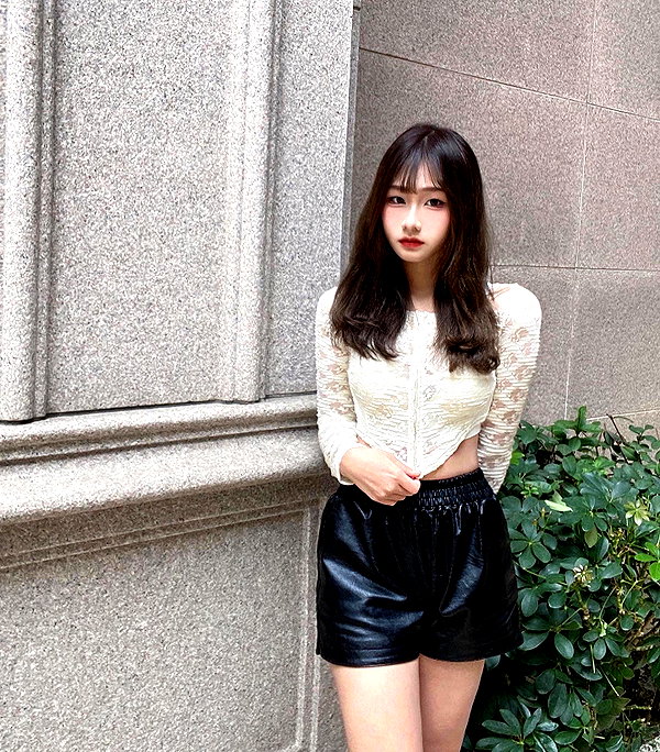 lai_931201 instagram image archive image