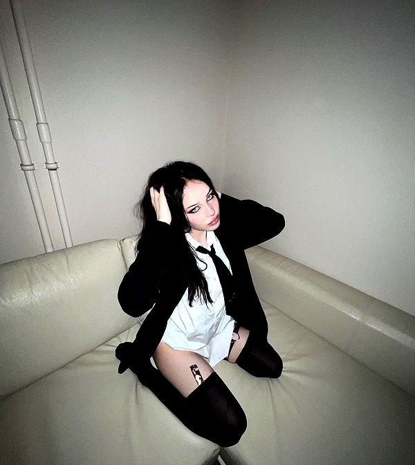 daaarkina instagram image archive image