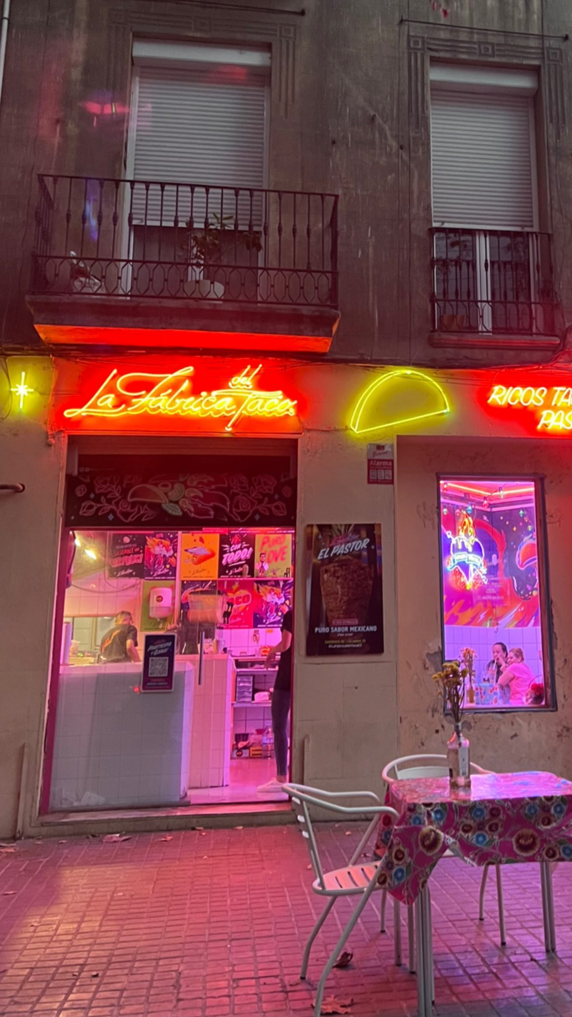 leonanaomii instagram image archive image