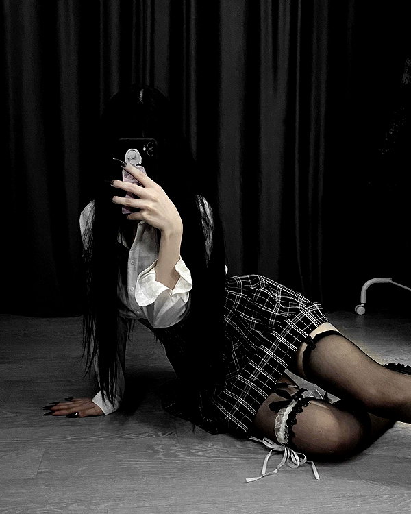 glowmoonshorty instagram image archive image