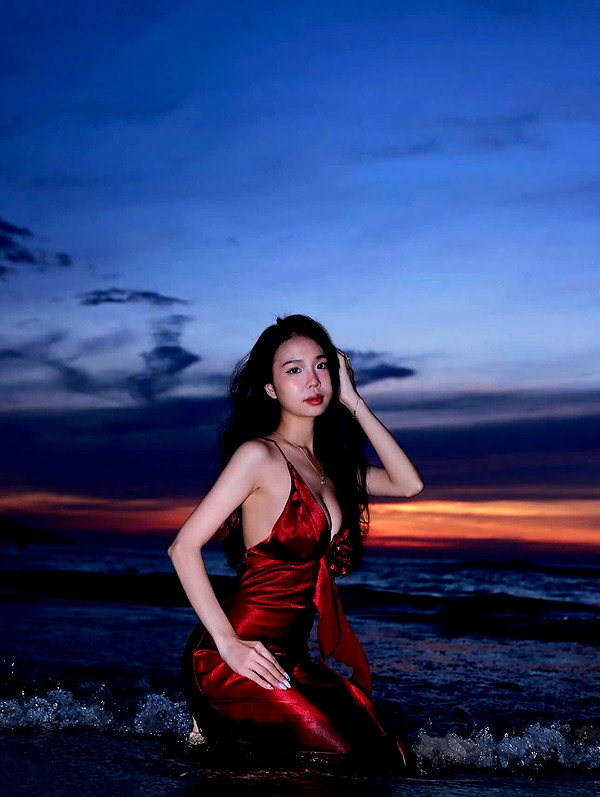 lyhythuedoxinh instagram image archive image