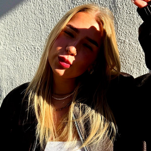 nina.kxs instagram image archive image