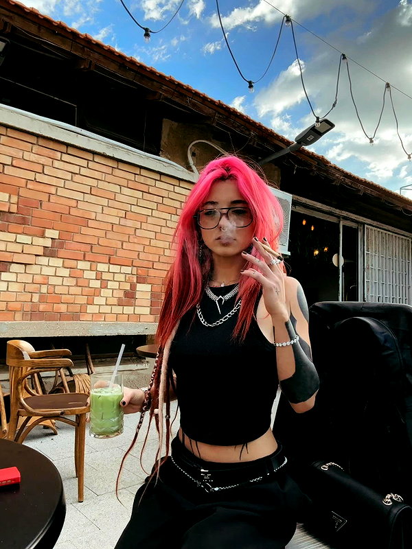 shaharo__._ instagram image archive image