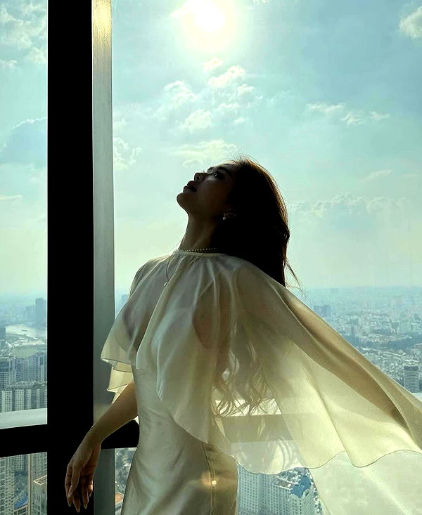 lyhythuedoxinh instagram image archive image