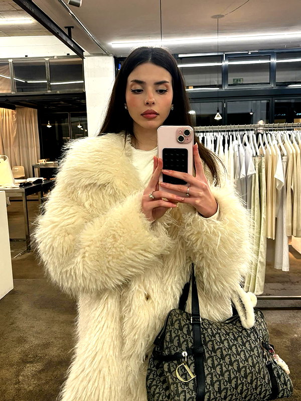 melsaimc instagram image archive image