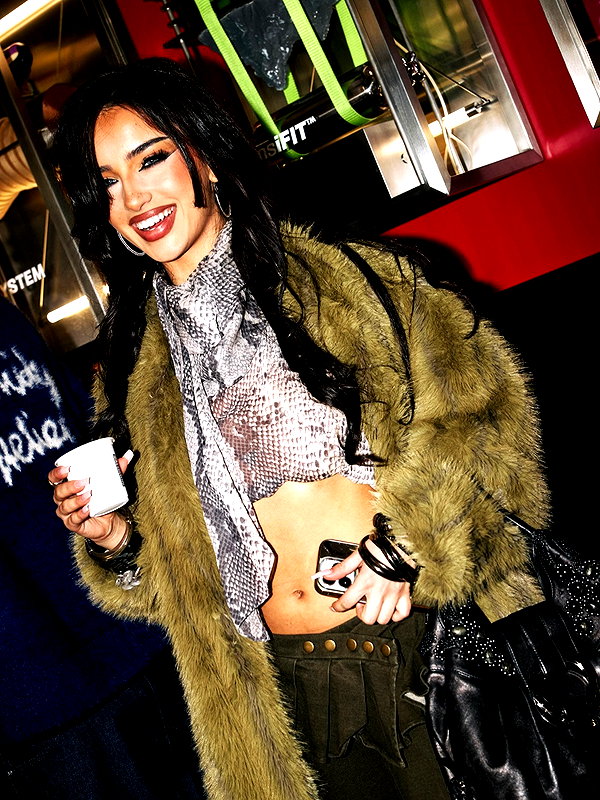ellachristo instagram image archive image