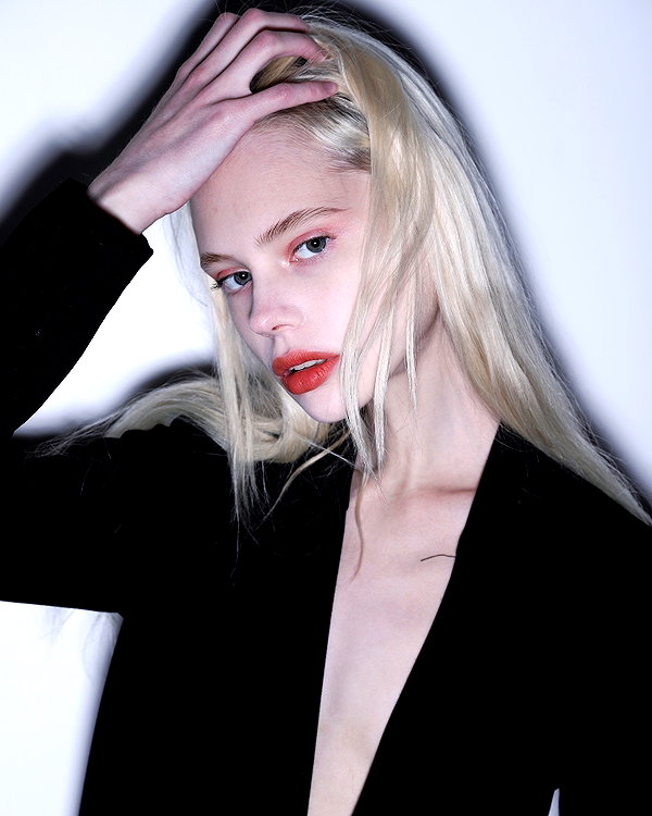 alisen.mari instagram image archive image
