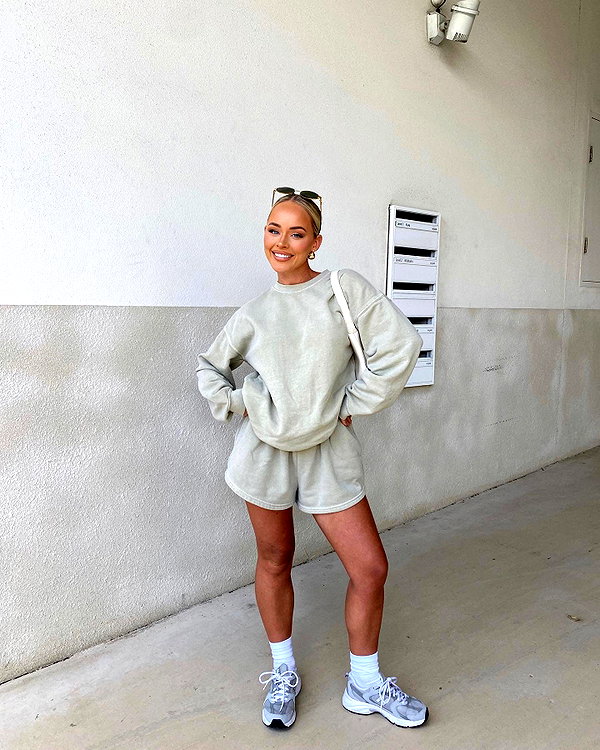 allieauton instagram image archive image