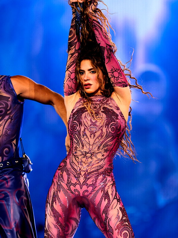 shakira instagram image archive image
