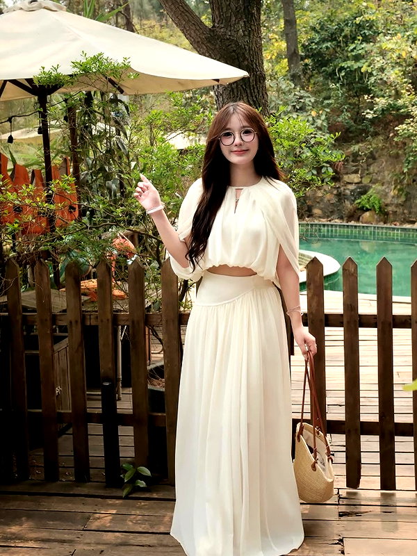 lyhythuedoxinh instagram image archive image
