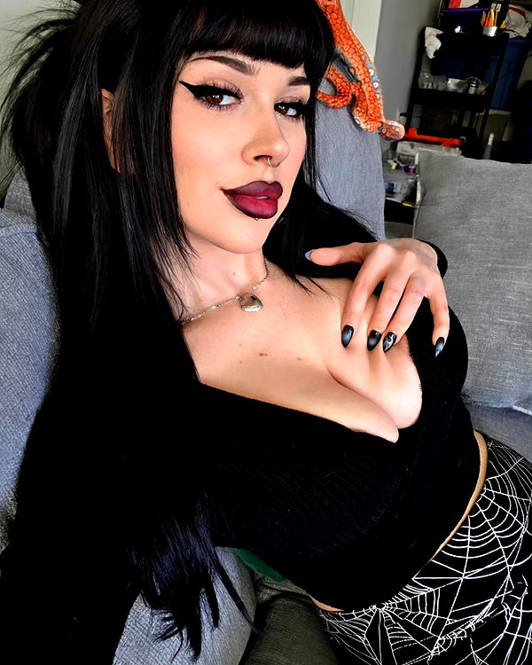 rixiadigivolved instagram image archive image
