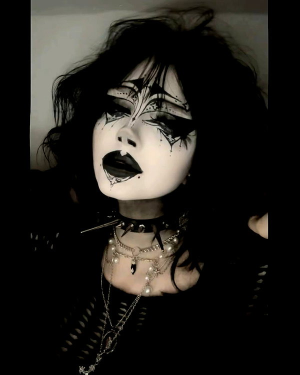 darkblueyoshii instagram image archive image
