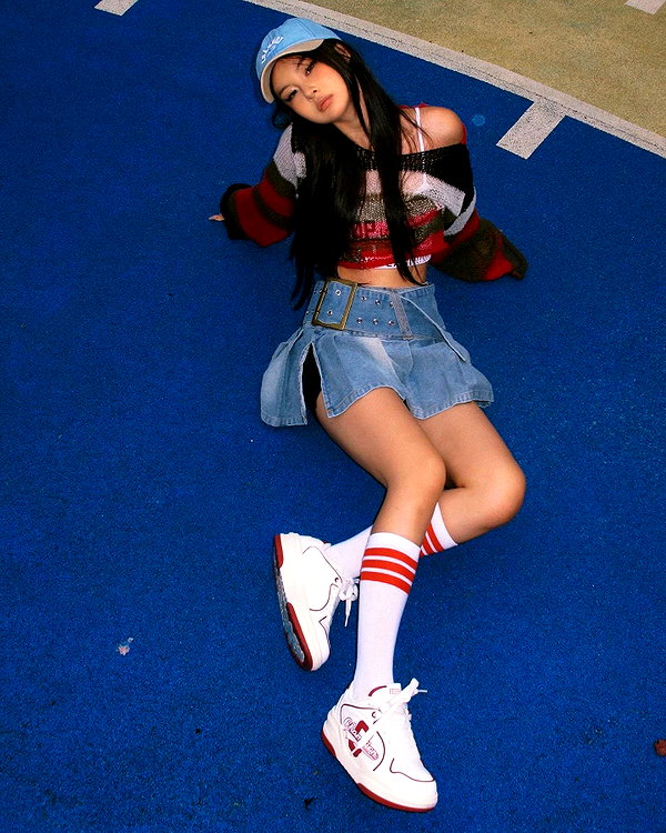 ll.lu1s instagram image archive image
