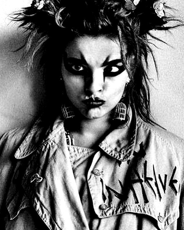 alien.hanna instagram image archive image