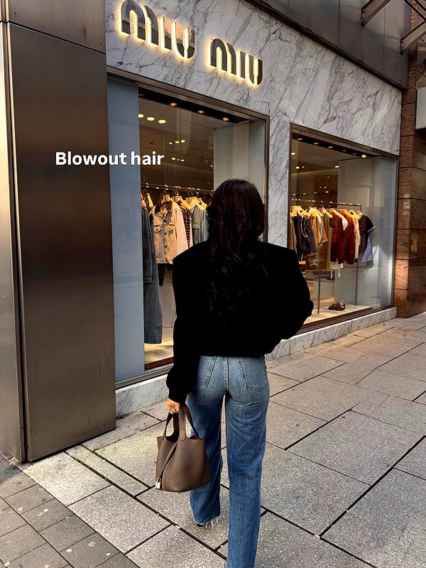 zoeliss instagram image archive image