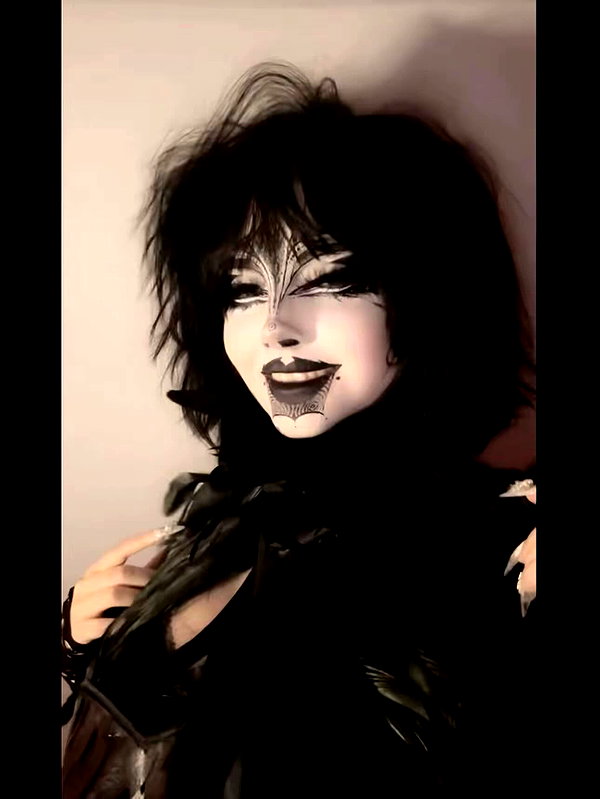 darkblueyoshii instagram image archive image