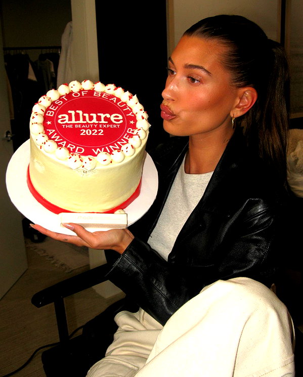 haileybieber instagram image archive image