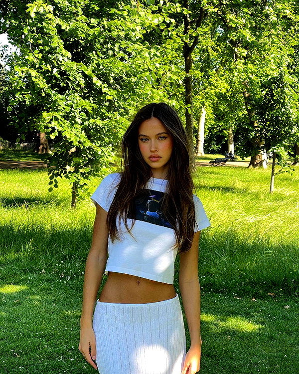 isabellemathersx instagram image archive image