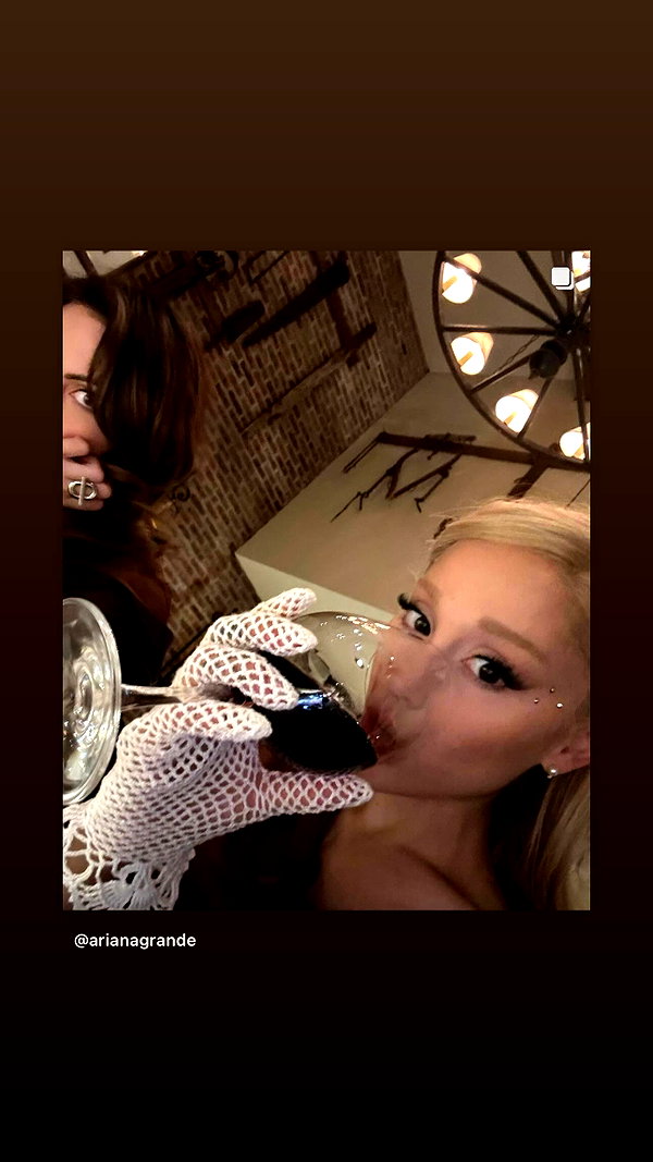 arianagrande instagram image archive image