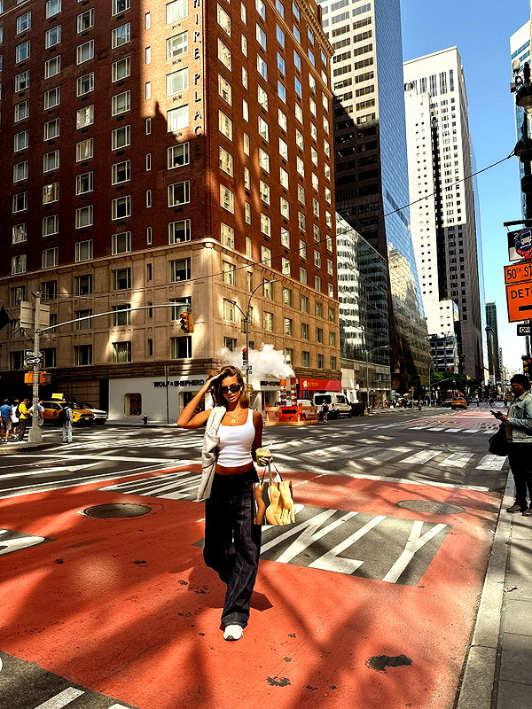 pia__kim instagram image archive image