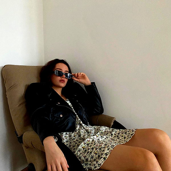 veroni22ka instagram image archive image
